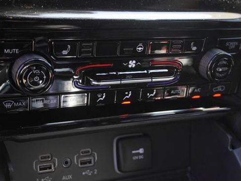 New 2026 Jeep Grand Cherokee Laredo X RWD image 25