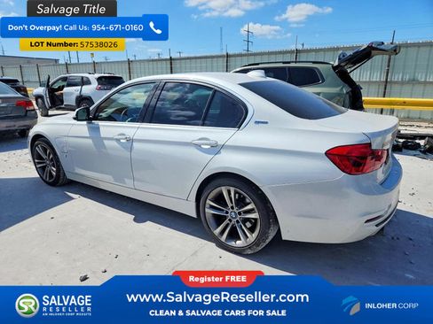 Used 2018 BMW 330e RWD image 3