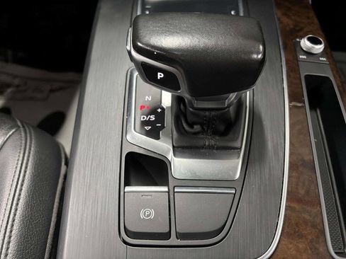 Used 2018 Audi Q5 2.0T Premium Plus w/ Premium Plus Package image 37