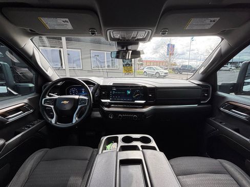 Used 2023 Chevrolet Silverado 1500 LT image 20