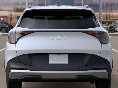 New 2026 Kia Sportage EX image 13