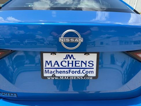 Used 2024 Nissan Sentra SV FWD image 32