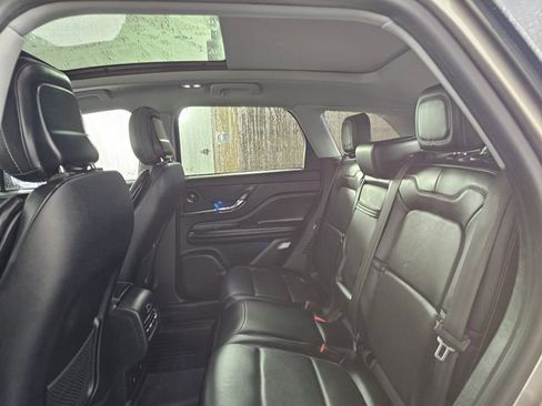 Used 2021 Lincoln Corsair Reserve w/ Equipment Group 201A image 21