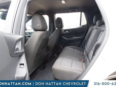 Used 2025 Chevrolet Equinox LT AWD/4WD image 16
