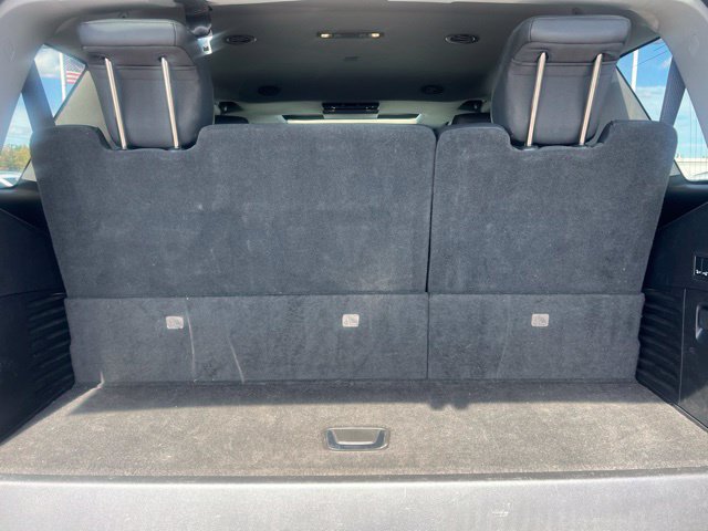 Used 2019 Cadillac Escalade Luxury AWD/4WD image 15