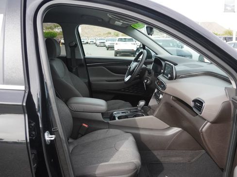 Used 2020 Hyundai Santa Fe SE FWD image 30