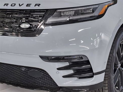 Used 2026 Land Rover Range Rover Velar Dynamic SE image 12