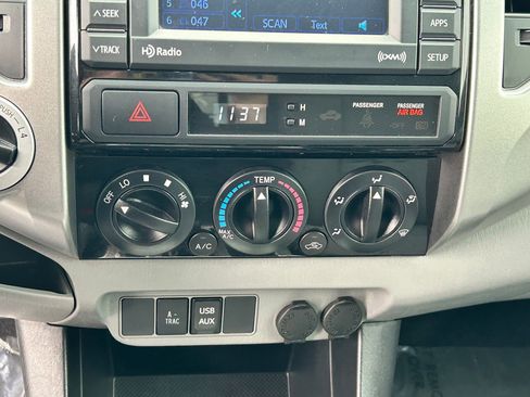 Used 2013 Toyota Tacoma 4x4 Double Cab w/ TRD Off-Road Pkg image 21