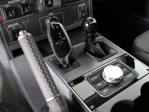 Used 2025 INEOS Grenadier Fieldmaster Edition image 10