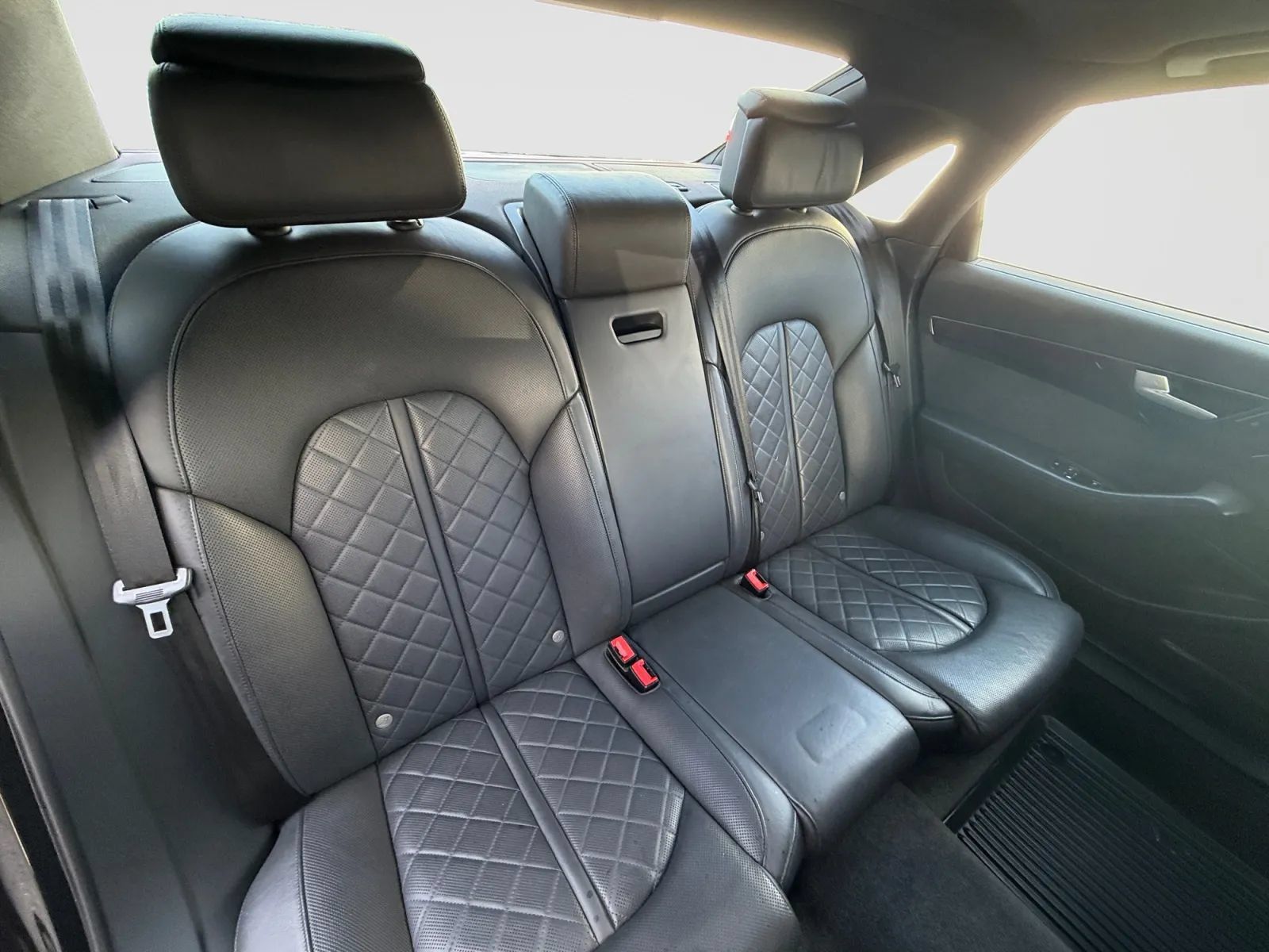 Used 2013 Audi A8 L 3.0T AWD/4WD image 18