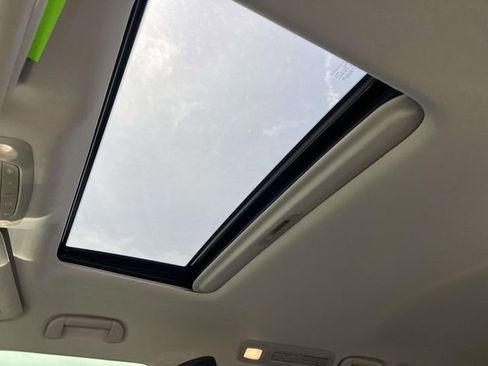 Used 2019 Nissan Armada Platinum AWD/4WD image 28