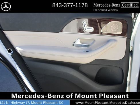 Used 2022 Mercedes-Benz GLS 450 4MATIC image 25