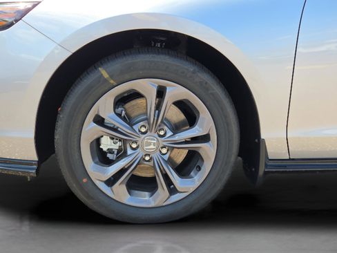New 2026 Honda Accord EX-L image 23