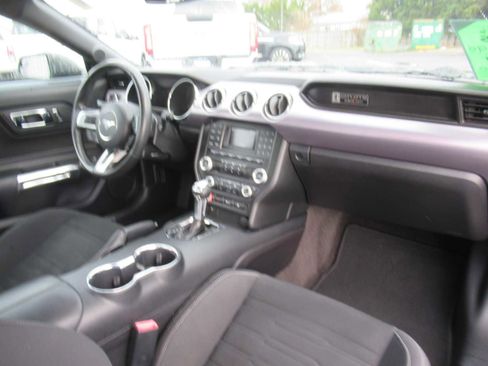 Used 2016 Ford Mustang GT image 13