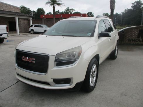 Used 2015 GMC Acadia SLE FWD image 12