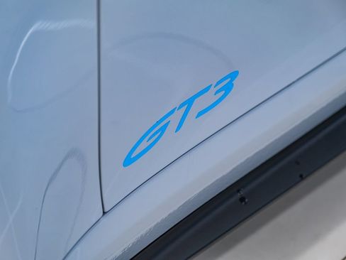 Used 2026 Porsche 911 GT3 RWD image 10