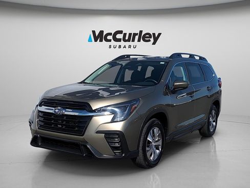 Certified 2025 Subaru Ascent Premium AWD/4WD image 1