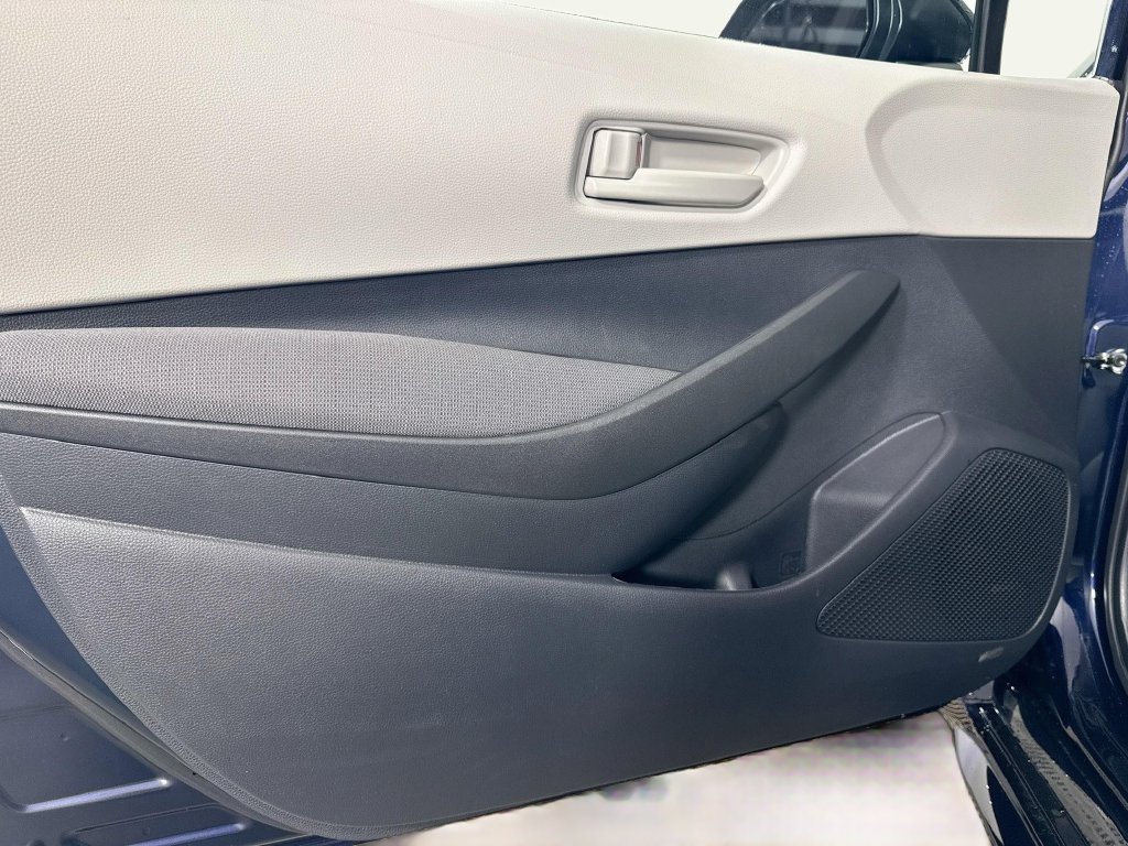 New 2027 Toyota Corolla LE FWD image 12