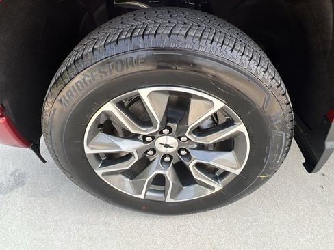 Used 2023 Chevrolet Silverado 1500 RST AWD/4WD image 33