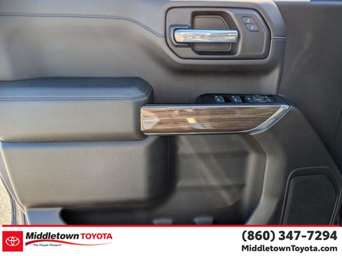 Used 2019 Chevrolet Silverado 1500 RST w/ All-Star Edition AWD/4WD image 10