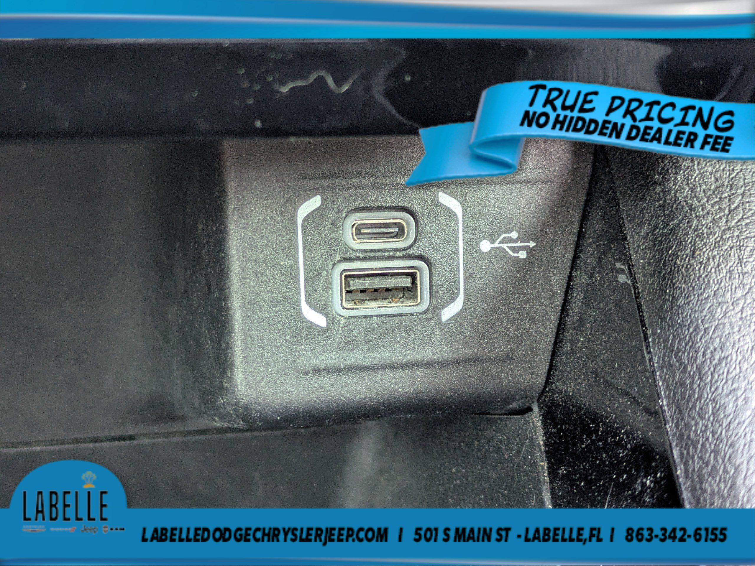Used 2022 Jeep Compass Latitude FWD image 26