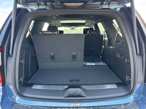 New 2026 GMC Yukon Denali Ultimate AWD/4WD image 35