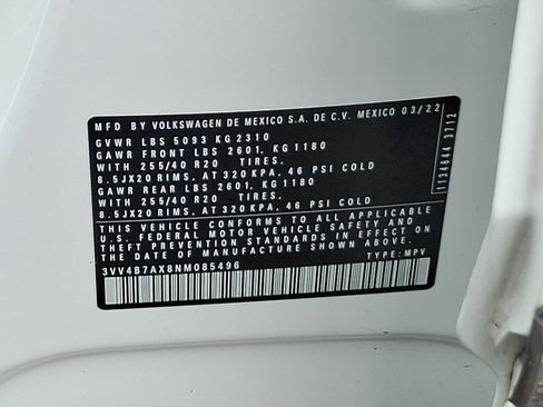 Used 2022 Volkswagen Tiguan SEL R-Line image 26