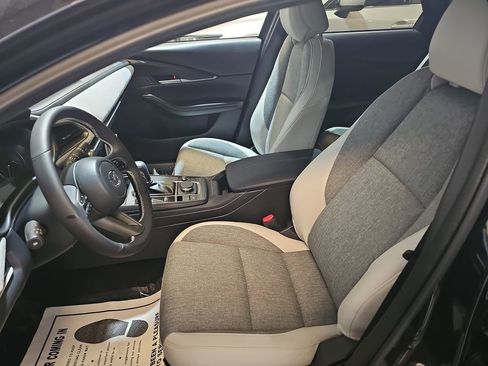 New 2026 MAZDA CX-30 Aire Edition image 16