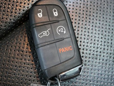 Used 2022 Jeep Compass Limited w/ Elite Group image 29