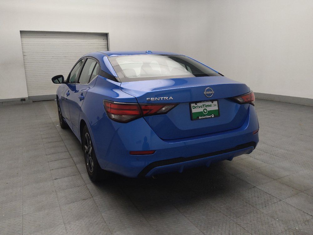 Used 2025 Nissan Sentra SV FWD image 5