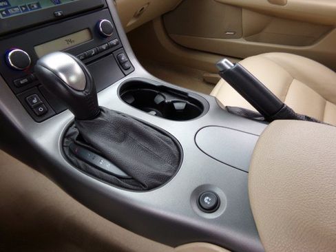 Used 2007 Chevrolet Corvette Coupe w/ Preferred Equipment Group RWD image 20