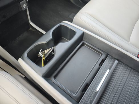 Used 2024 Honda Odyssey EX-L image 24