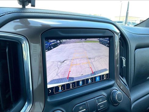 Used 2023 Chevrolet Silverado 2500 High Country AWD/4WD image 12