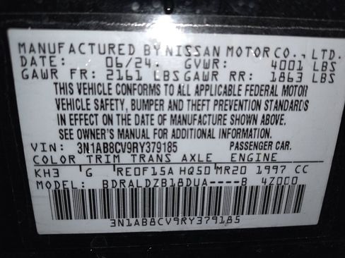 Used 2024 Nissan Sentra SV FWD image 33