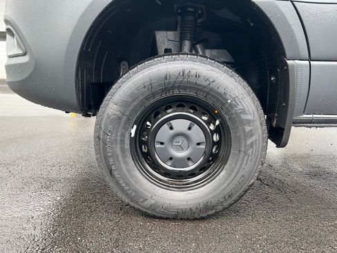 New 2025 Mercedes-Benz Sprinter 2500 image 4