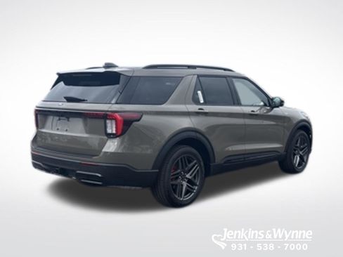 New 2026 Ford Explorer ST-Line w/ ST-Line Street Pack RWD image 6