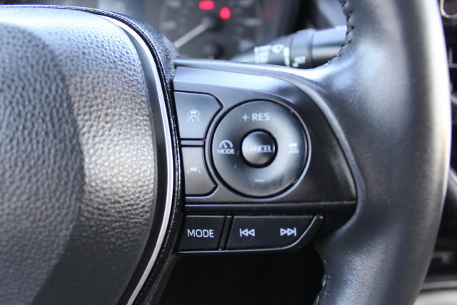 Certified 2024 Toyota Corolla SE w/ SE Package FWD image 39