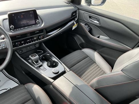 Certified 2025 Nissan Rogue SV w/ Rock Creek Premium Package image 42