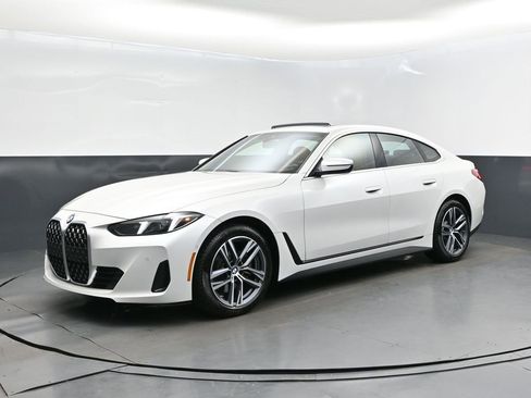 Certified 2025 BMW 430i image 3