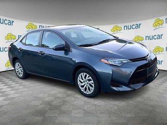 Used 2017 Toyota Corolla LE image 1