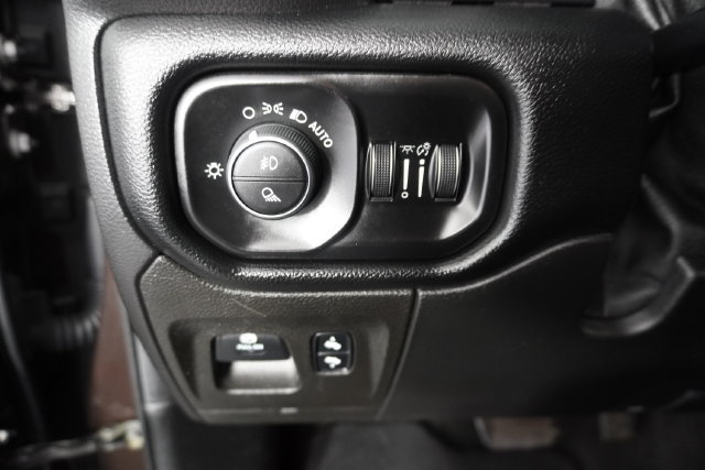 Used 2019 RAM 1500 Big Horn RWD image 26