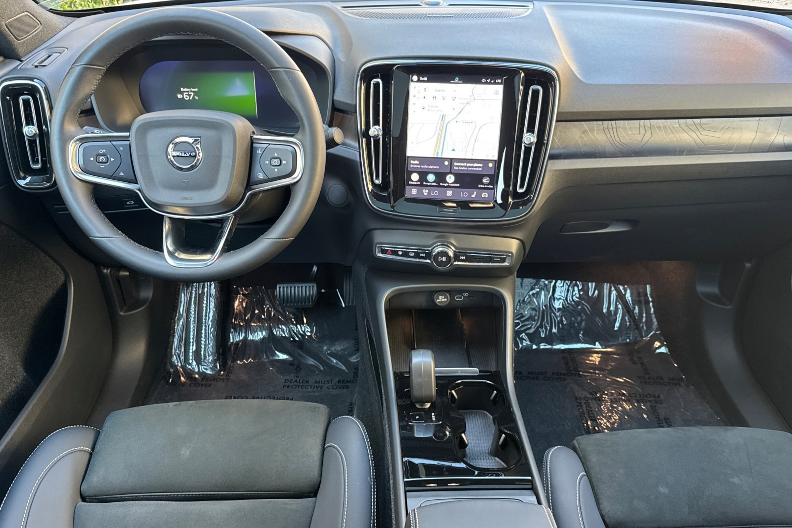 Used 2023 Volvo C40 P8 Recharge Ultimate AWD/4WD image 14