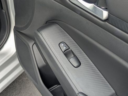 Used 2024 Nissan Altima 2.5 SV image 31