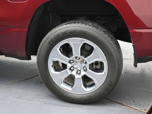 Used 2024 RAM 1500 Big Horn AWD/4WD image 5