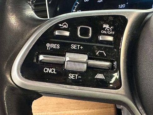 Certified 2023 Mercedes-Benz GLE 580 4MATIC image 28