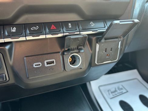 Used 2024 GMC Sierra 2500 Pro w/ Convenience Package image 22