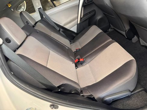 Used 2013 Toyota RAV4 XLE AWD/4WD image 24