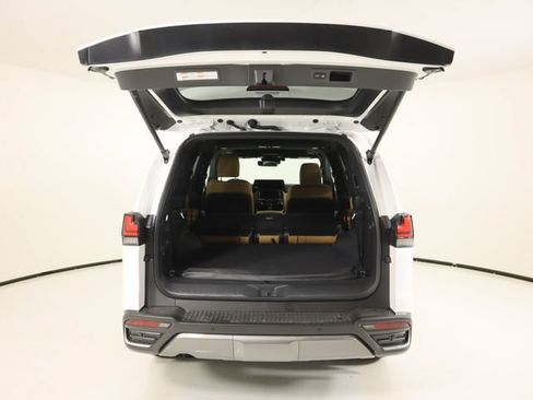 New 2026 Lexus LX 600 4WD w/ Luxury Package image 26