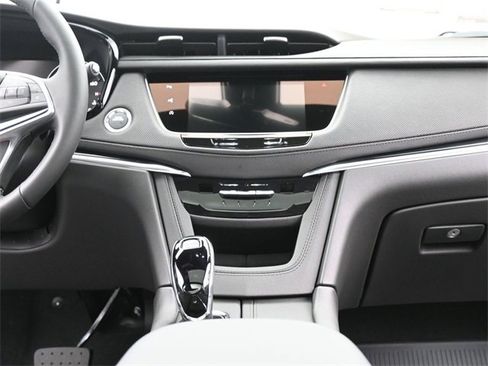 New 2025 Cadillac XT5 Premium Luxury w/ Technology Package image 25