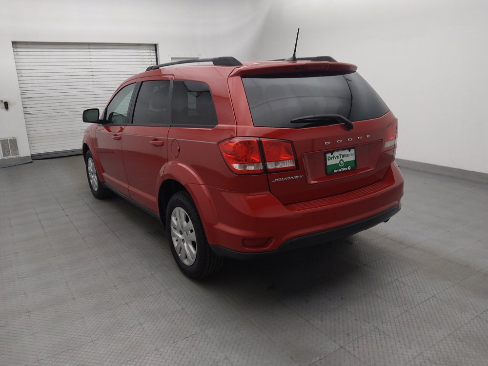 Used 2019 Dodge Journey SE w/ Connectivity Group FWD image 5